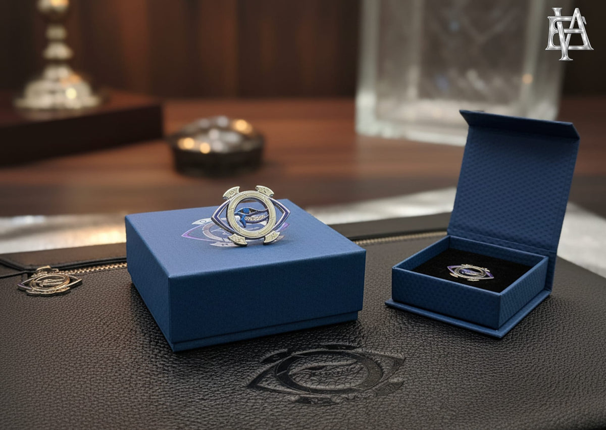 ONRI OPULENCE Signature Pin
